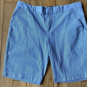 Banana Republic Seersucker Tailored  Shorts Women’s Size 8 Summer Blue White